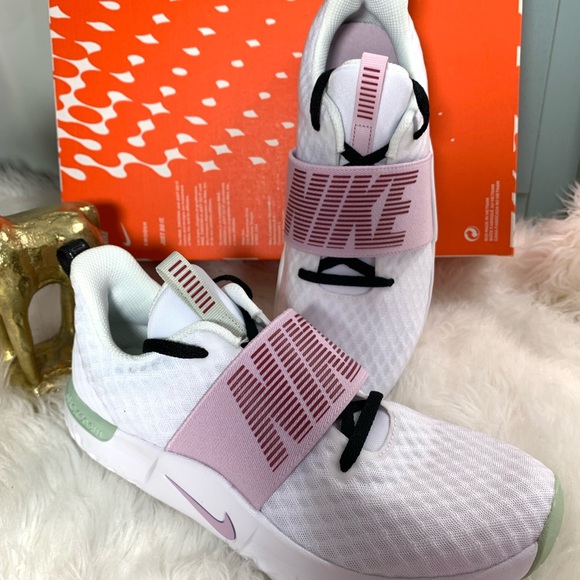 💓Sold💓Nike in-Season TR 9 Size 7.5 Running Shoe - Picture 7 of 13